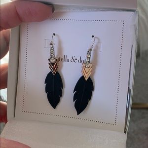 Brand new Stella & Dot Raven earrings
